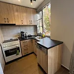 Sunny Hill Apartment Golem (Tirana)