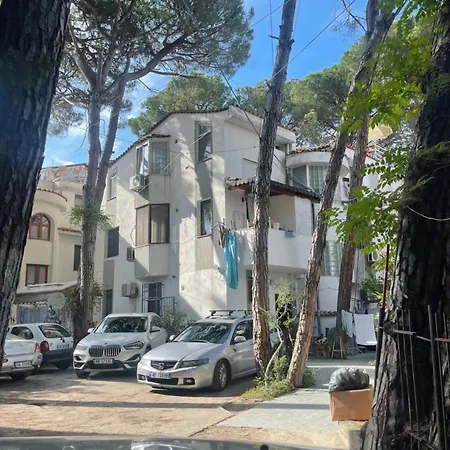 Sunny Hill Apartment Golem (Tirana)